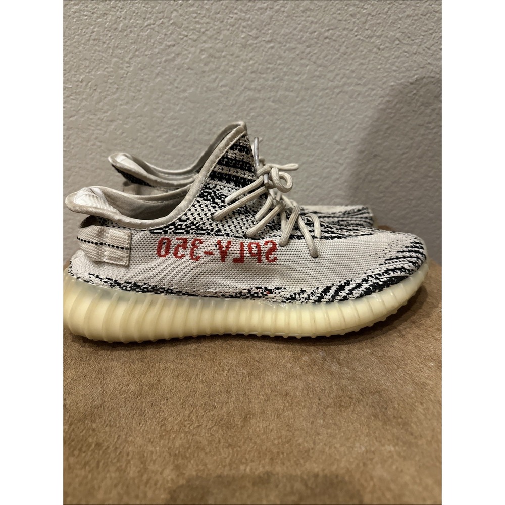 Adidas Yeezy Boost 350 V2 Zebra- Size 8.5. Very Clean Pre-owned